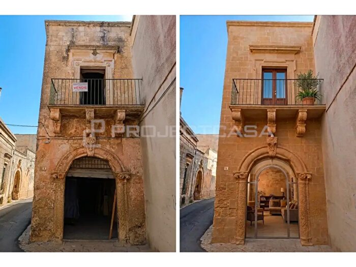 Casa con 8 locali in vendita in Via Roma, Cursi
