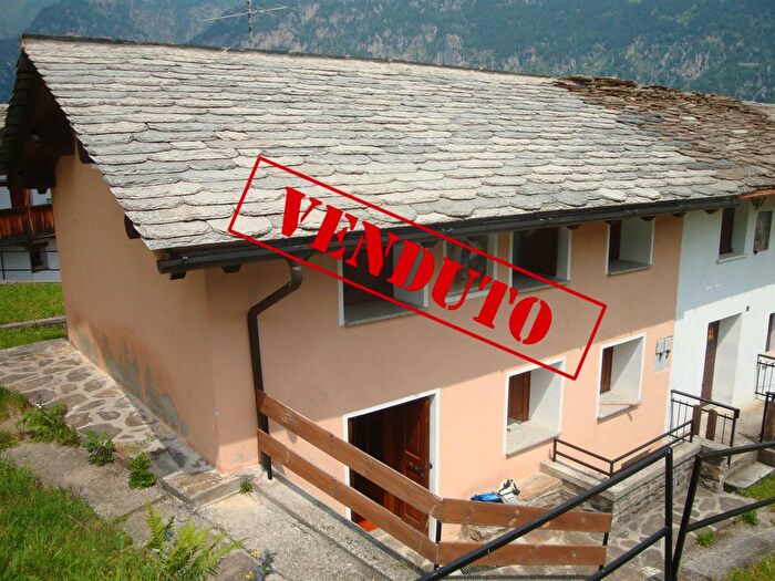 Casa trilocale in vendita in Srada Comunale, San Giacomo Filippo