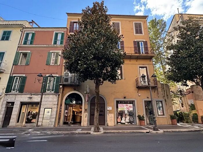 Appartamento bilocale in vendita in Corso Giacomo Matteotti, Albano Laziale