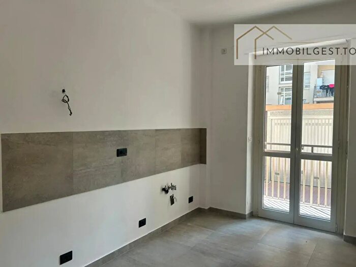 Appartamento monolocale in affitto in Via La Loggia, Torino