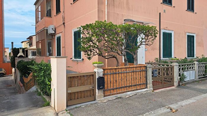 Appartamento bilocale in vendita in Rosignano Marittimo