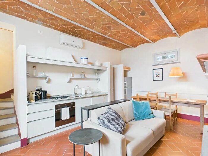 Appartamento trilocale in vendita in Tenimenti dAlessandro, Cortona