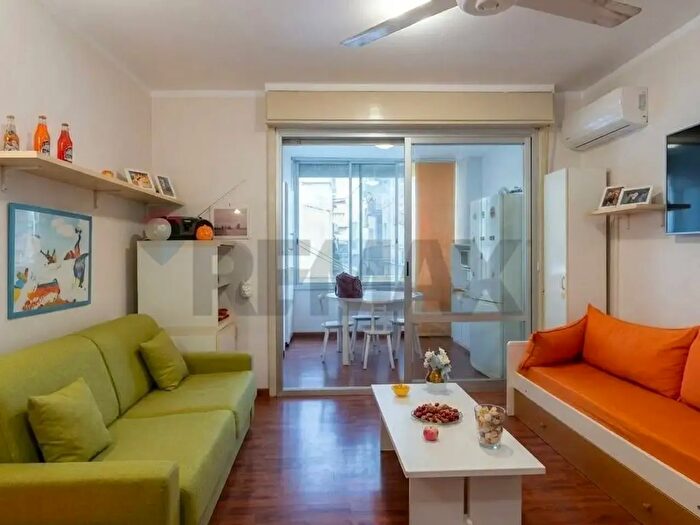 Appartamento monolocale in vendita in Aci Castello