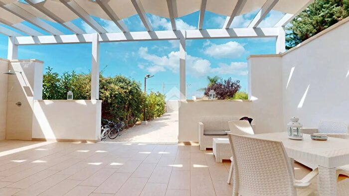 Casa con 5 locali in vendita in Via Squinzano, Porto Cesareo