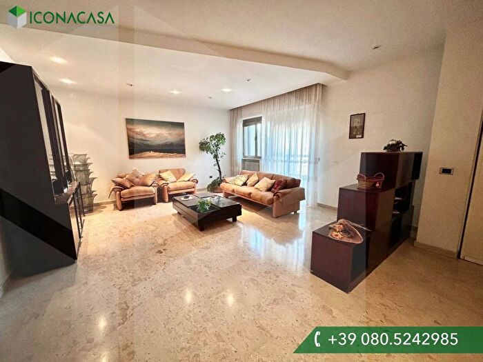 Appartamento con 7 locali in vendita in a Crollalanza, Bitritto