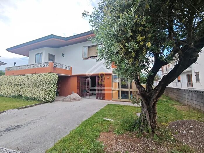 Casa bilocale in vendita in Via Quadrivio, Codroipo