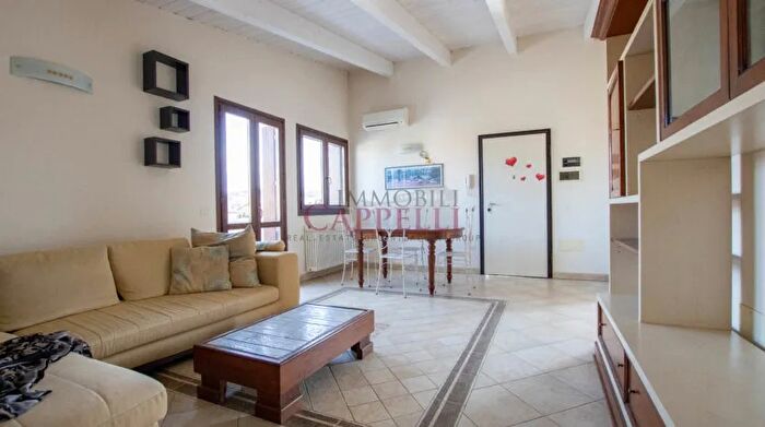 Casa quadrilocale in vendita in Via Settembrini Cesena Forlìcesena Cesena, Cesena