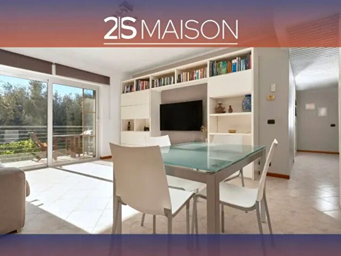 Appartamento quadrilocale in vendita in Via Giorgio Caproni, Arenzano