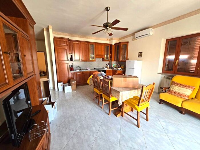 Appartamento quadrilocale in affitto in Corso Italia, Quarto