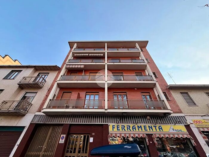 Appartamento bilocale in vendita in Via Foglizzo, Torino