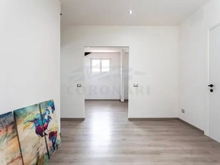 Appartamento bilocale in vendita in Via del Porto Fluviale, Roma