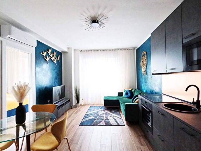 Appartamento bilocale in affitto in Via Carlo Marochetti, Corvetto, Milano