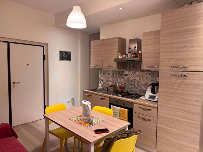 Appartamento monolocale in affitto in Via San Felice, San Felice, Bologna