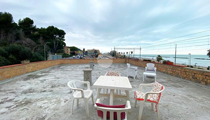 Appartamento trilocale in vendita in Via Adriatica Sud, Cupra Marittima