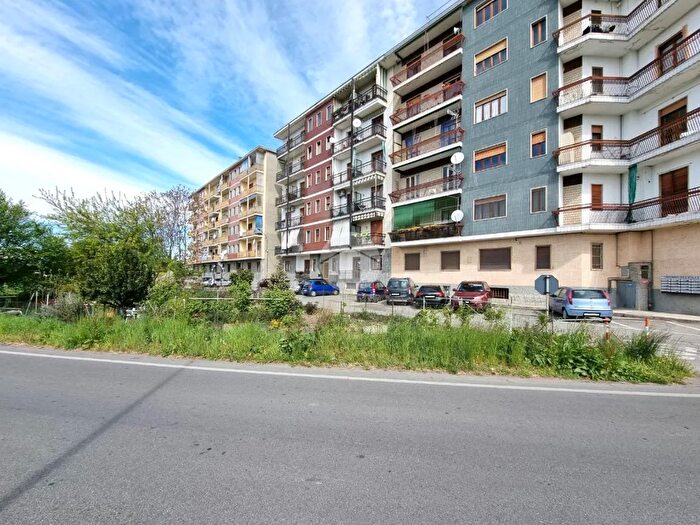 Appartamento quadrilocale in vendita in Via Martiri dItalia, Caluso