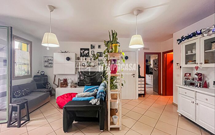 Appartamento quadrilocale in vendita in Via Padre Armando Vincenzi F, Cesenatico