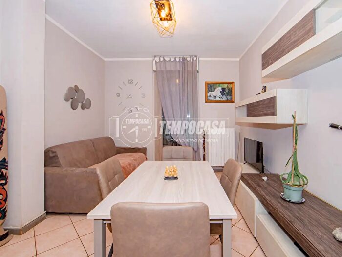 Appartamento bilocale in vendita in Corso Novara, Vigevano