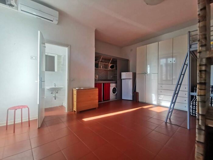 Appartamento monolocale in affitto in Via Correggio, De Angeli, Milano
