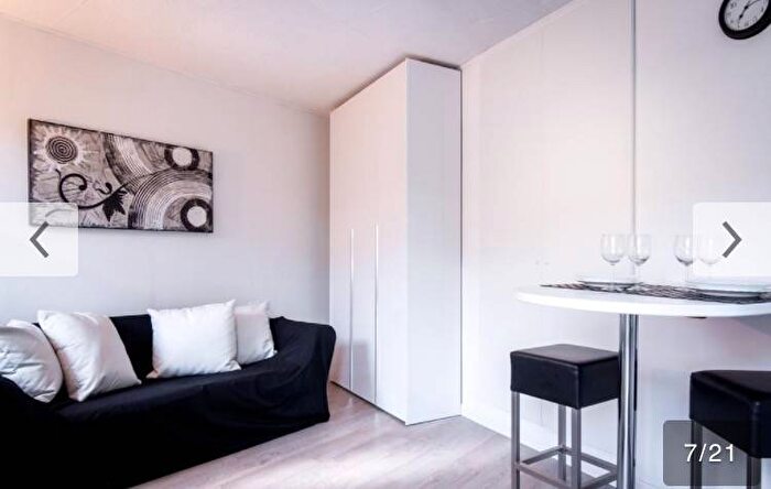 Appartamento monolocale in affitto in Via Pasubio, Tavernola, Como