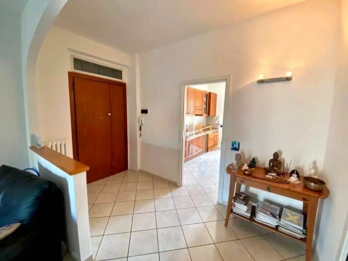Appartamento trilocale in vendita in Via dellOlivuzzo, Firenze