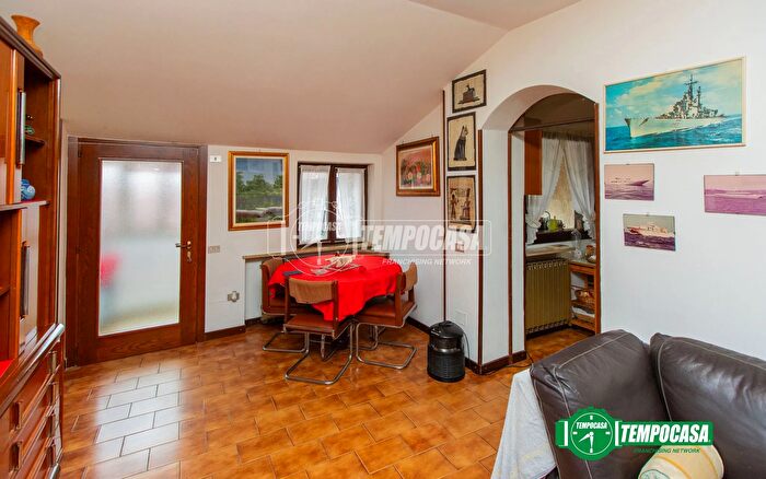 Appartamento trilocale in vendita in Via Gabrio Piola, Castellanza