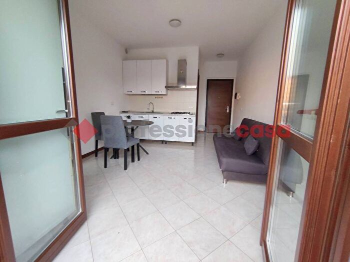 Appartamento bilocale in affitto in Via Carlo Imbonati, Dergano, Milano