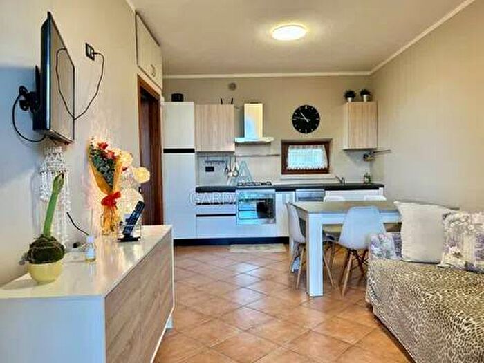 Appartamento bilocale in affitto in Via Giulio Cesare, Rivoltella, Desenzano del Garda