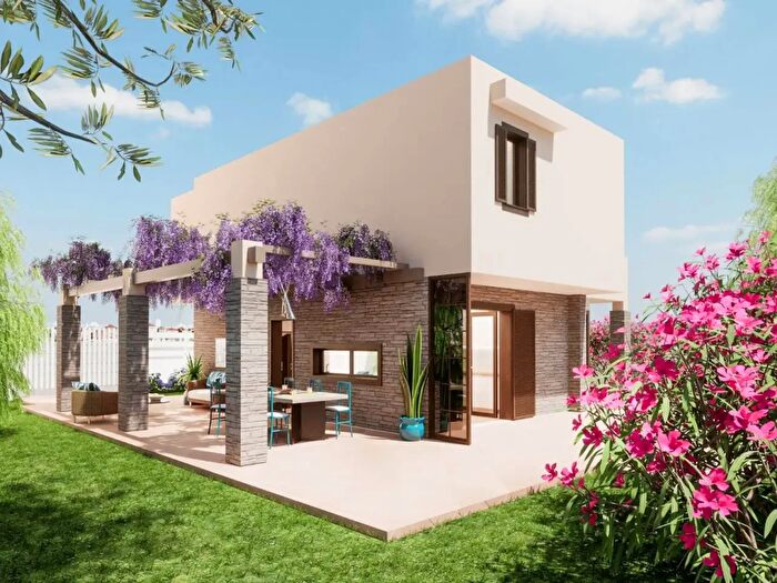 Casa con 6 locali in vendita in Località Piantine, Diamante