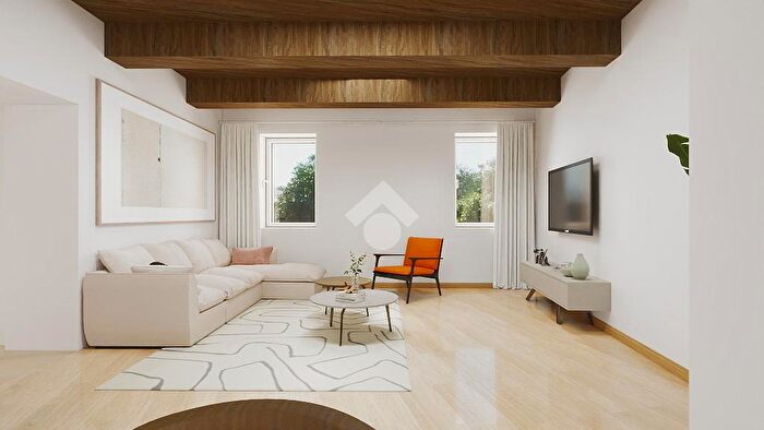 Appartamento quadrilocale in vendita in Via Clocego, Verona