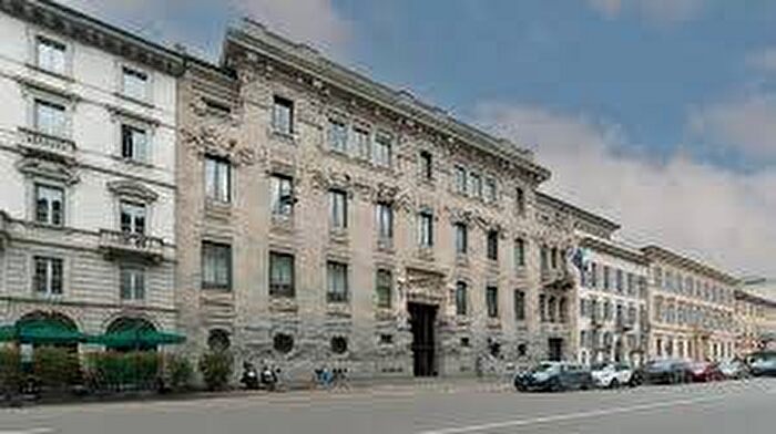 Casa quadrilocale in affitto in Via Palestro, Palestro, Milano