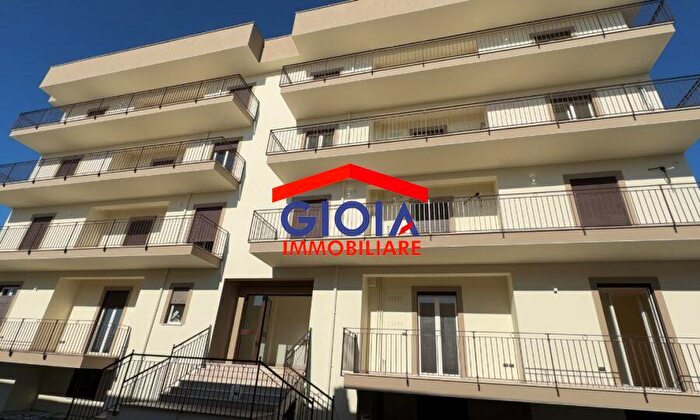 Appartamento in vendita in Via Venezia Mondragone Campania, Mondragone