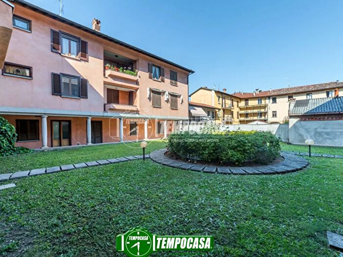 Appartamento trilocale in vendita in Boltiere