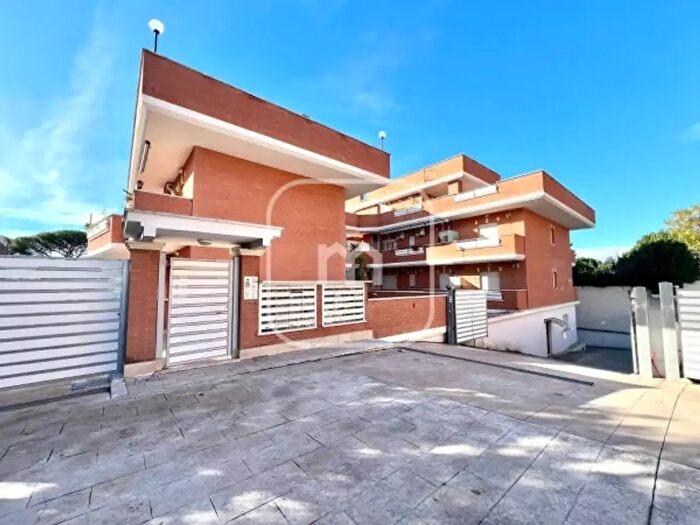 Appartamento bilocale in vendita in Via Piero Maroncelli, Marino