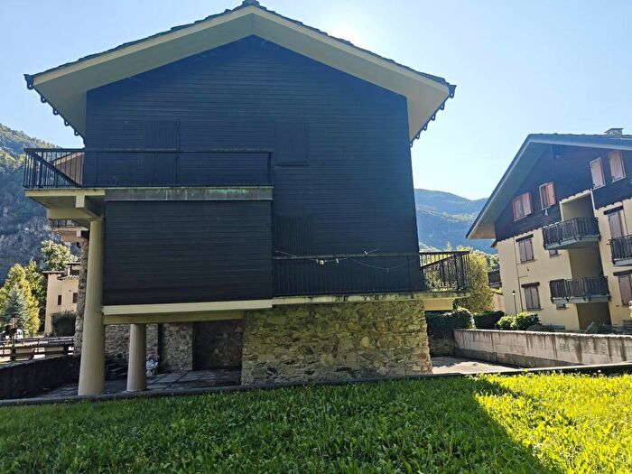 Case in Vendita e in Affitto - 3