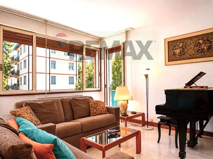 Appartamento con 5 locali in vendita in Via Giovan Battista Grimani, Venezia
