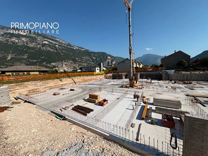 Appartamento quadrilocale in vendita in Via del Porto, Aldeno