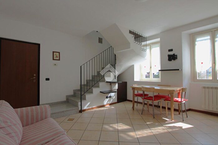 Appartamento bilocale in vendita in Via Sara Inferiore, La Valletta Brianza