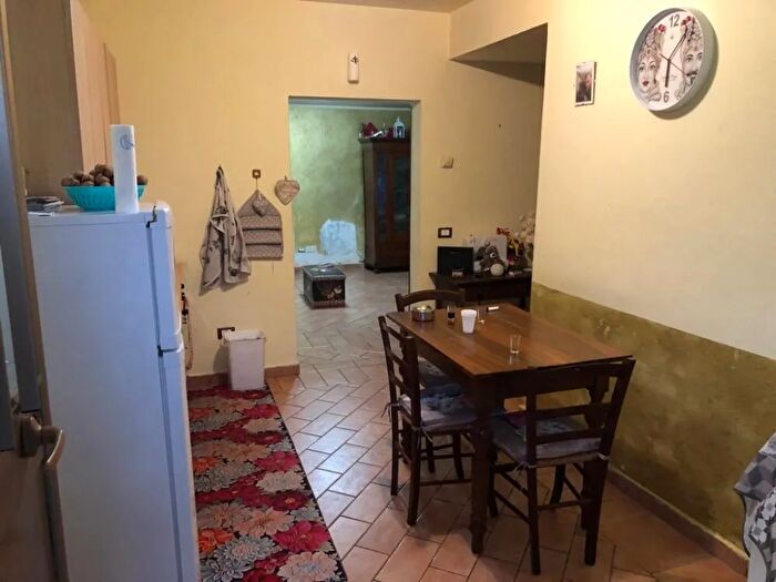 Casa con 7 locali in vendita in San Giustino