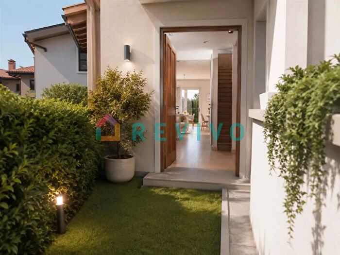 Casa con 6 locali in vendita in Firenze