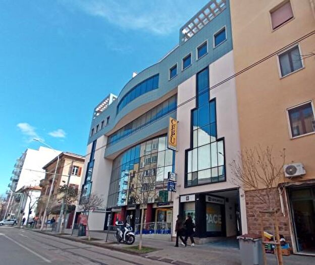 Appartamento quadrilocale in vendita in Viale Italia c, Sassari