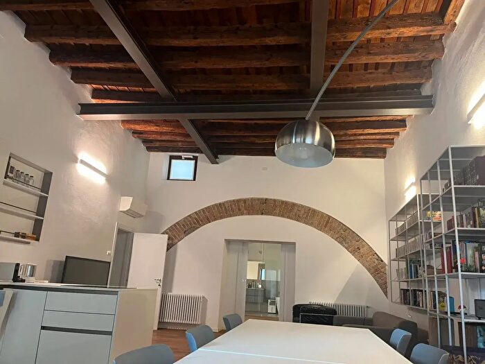 Appartamento trilocale in affitto in Via Roma, Vittorio Veneto