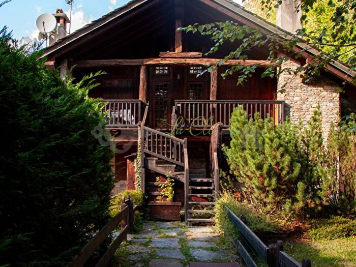 Appartamento trilocale in affitto in Centro, Courmayeur