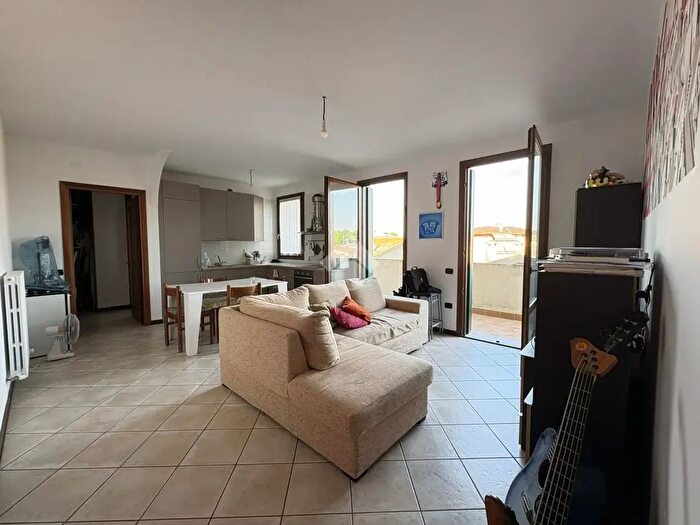 Appartamento trilocale in vendita in Via Biagio Marin, Vigodarzere