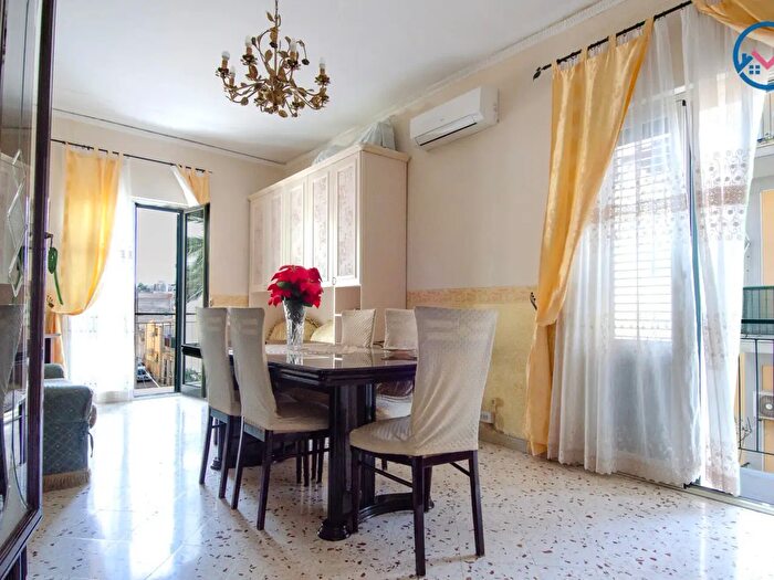 Appartamento bilocale in vendita in Michele Tripisciano, Palermo