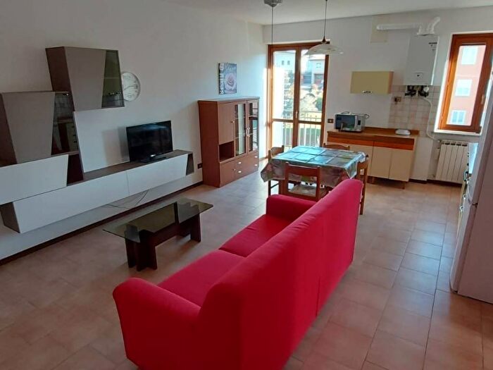 Appartamento bilocale in affitto in Via Peter Paul Rubens, Centro, Sesto Calende