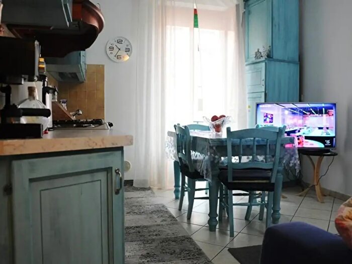 Appartamento trilocale in vendita in Poggibonsi