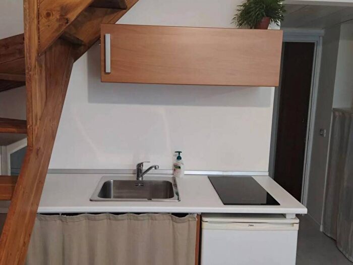 Appartamento monolocale in affitto in Via Alessandro Tadino, Porta Venezia, Milano