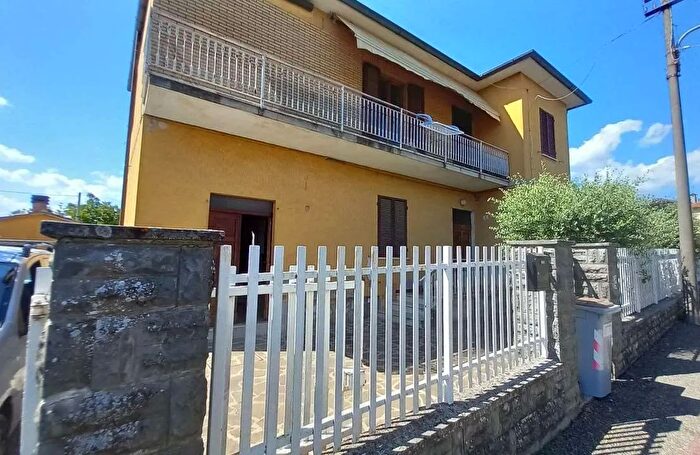 Casa con 10 locali in vendita in Promano Città di Castello Pg Italia, Citta Di Castello
