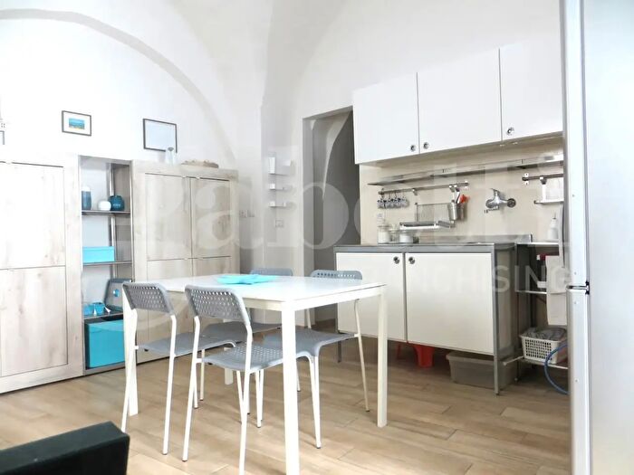 Casa bilocale in vendita in Via Raffaele Vaglio, Galatone