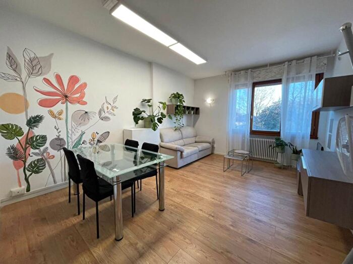 Appartamento bilocale in affitto in Viale Franco Martelli, Borgomeduna, Pordenone